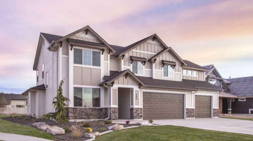 Tuscany Guest Suite by Eaglewood Homes