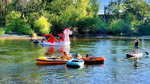 Tubes and rafts on the Boise River